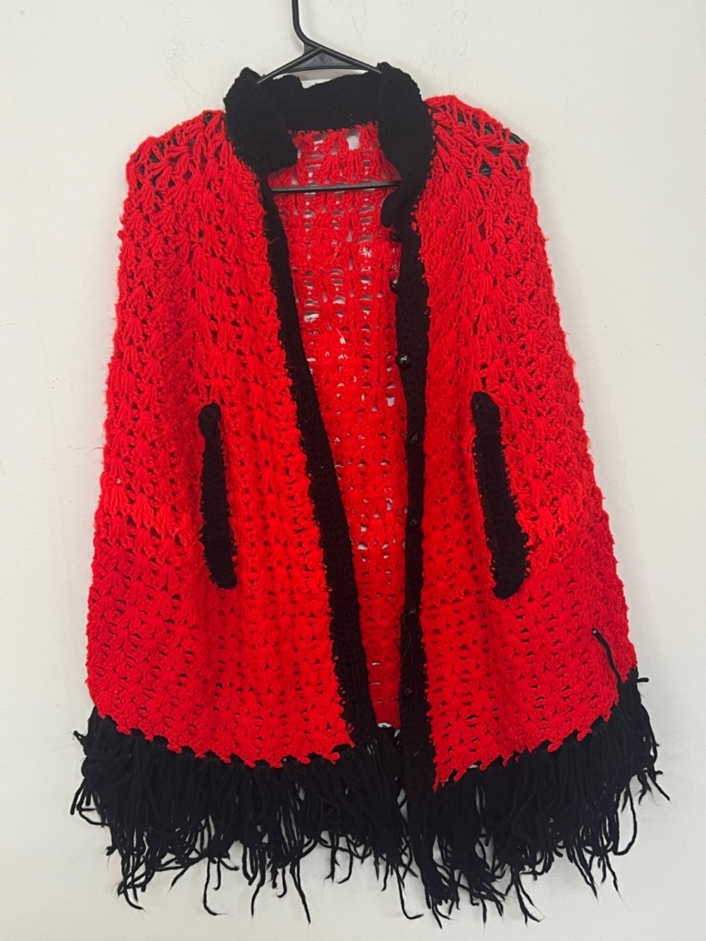 🌞 Monkey Business Singing Telegram 80s Red Crochet Fringe Shawl Black Trim OS